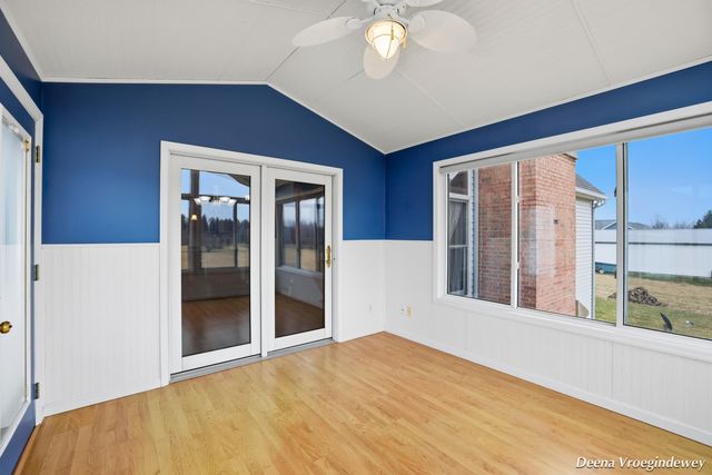 914 Jackson Street SW, Grandville, MI 49418