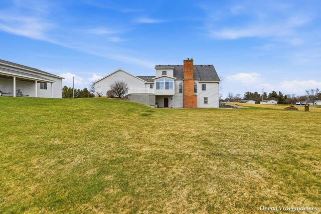 914 Jackson Street SW, Grandville, MI 49418