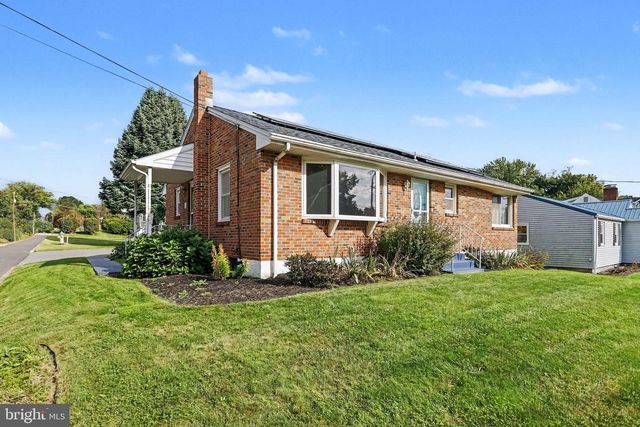 2095 CLARENDON ST, Camp Hill, PA 17011