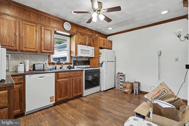 2095 CLARENDON ST, Camp Hill, PA 17011