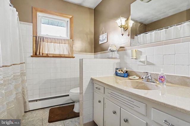 2095 CLARENDON ST, Camp Hill, PA 17011