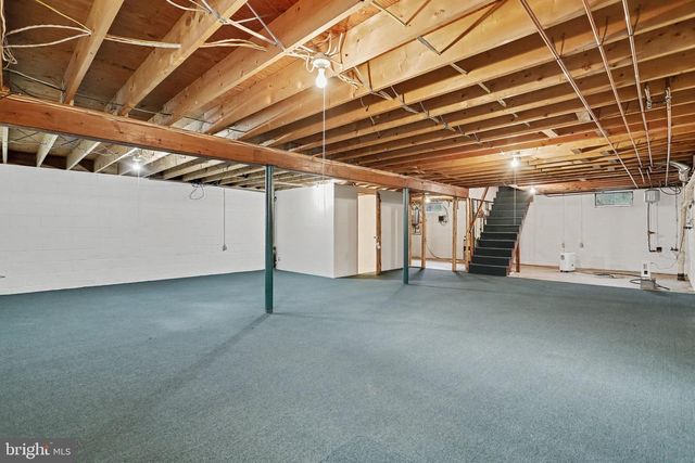 2095 CLARENDON ST, Camp Hill, PA 17011