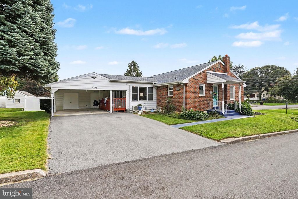 2095 CLARENDON ST, Camp Hill, PA 17011