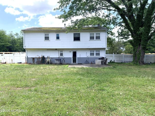 1409 Brookfield Drive, Lakewood, NJ 08701