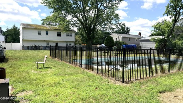 1409 Brookfield Drive, Lakewood, NJ 08701
