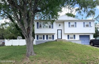 1409 Brookfield Drive, Lakewood, NJ 08701
