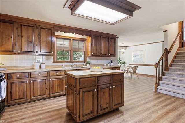 4680 Berrywood RD, Virginia Beach, VA 23464