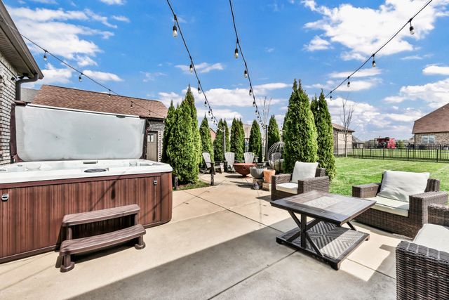 2972 HARTLEY DRIVE, Clarksville, TN 37043