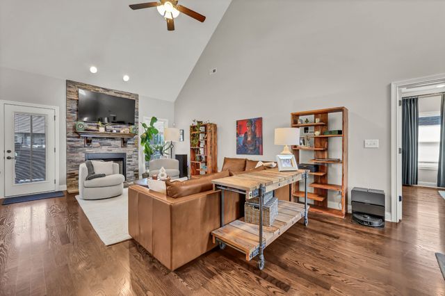 2972 HARTLEY DRIVE, Clarksville, TN 37043