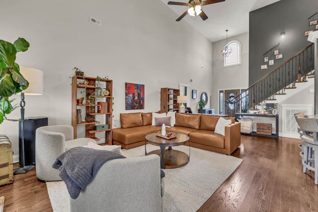 2972 HARTLEY DRIVE, Clarksville, TN 37043