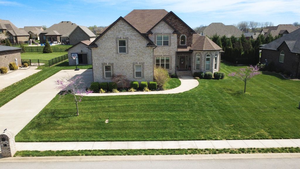 2972 HARTLEY DRIVE, Clarksville, TN 37043