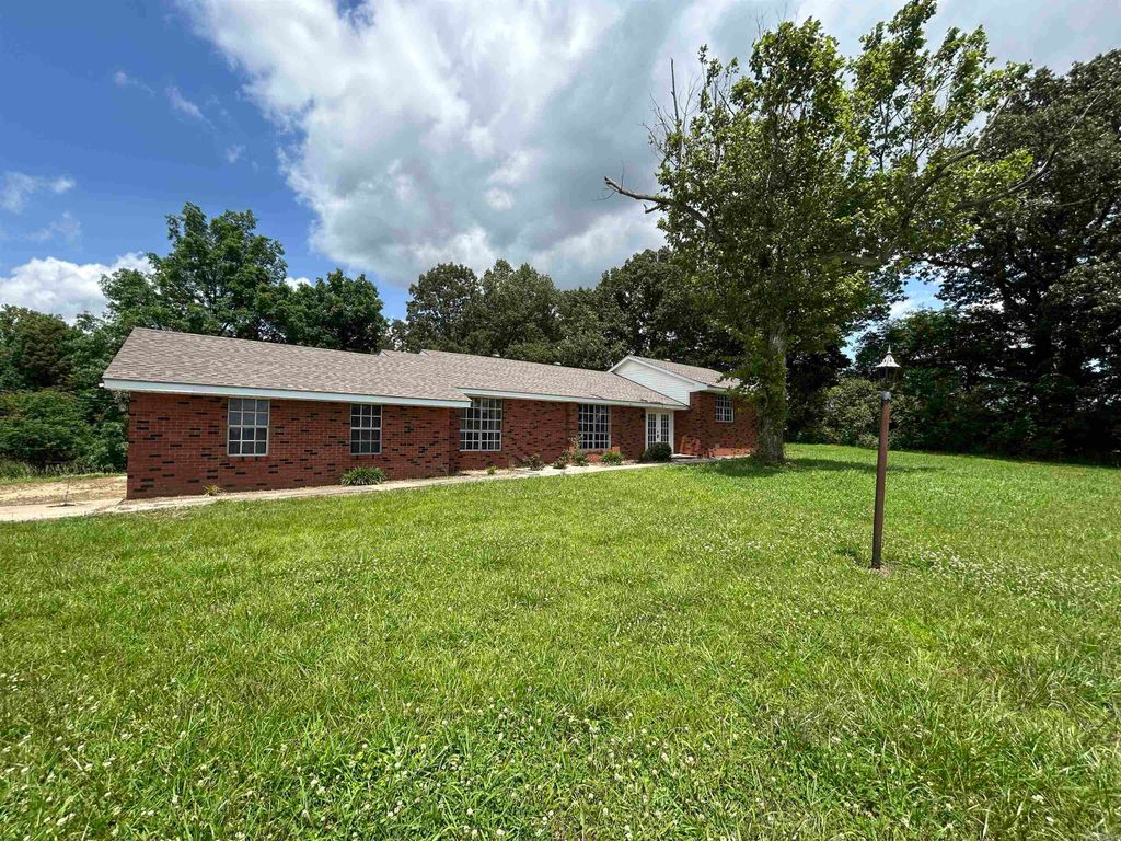 177 County Road 494, Piggott, AR 72454