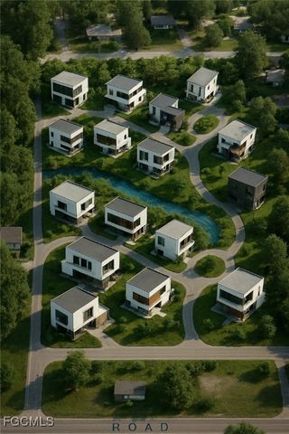 536 Evergreen RD, North Fort Myers, FL 33903