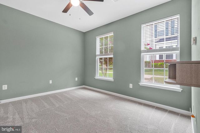 59 STEEPLECHASE DR, La Plata, MD 20646
