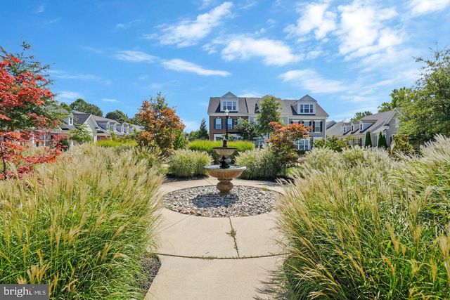 59 STEEPLECHASE DR, La Plata, MD 20646