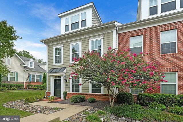59 STEEPLECHASE DR, La Plata, MD 20646