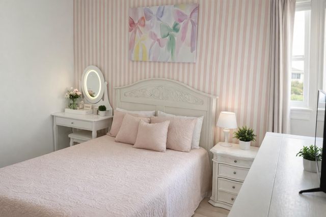 4274 NW 1st Place, Deerfield Beach, FL 33442