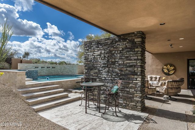 10397 E LOVING TREE Lane, Scottsdale, AZ 85262