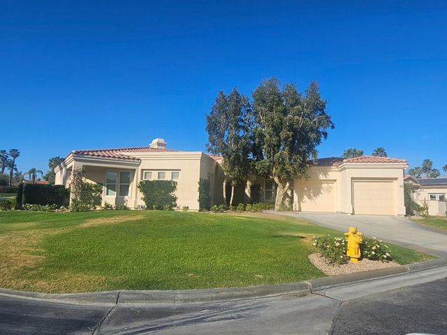 62 Laken Lane, Palm Desert, CA 92211
