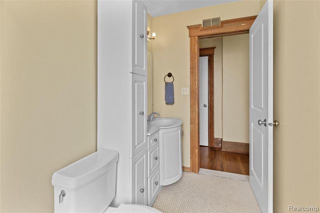 242 E Palmer Street 3, Detroit, MI 48202