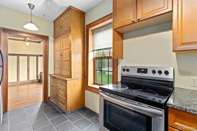 242 E Palmer Street 3, Detroit, MI 48202