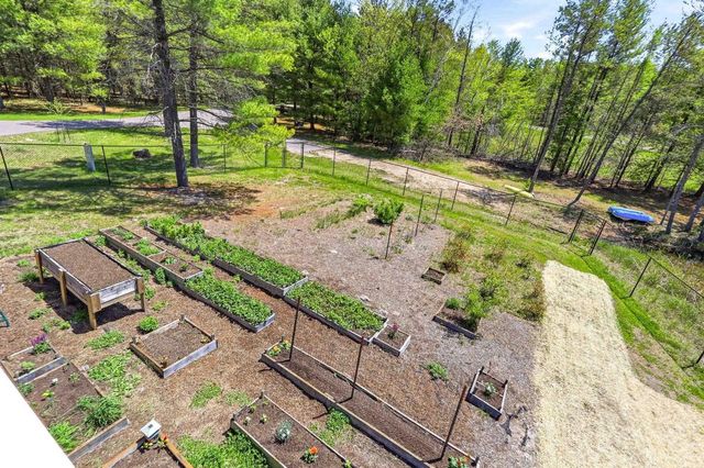 W5120 County Road G, Mauston, WI 53948