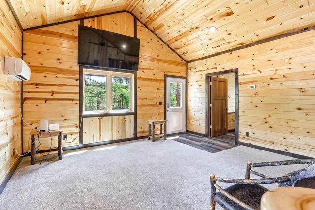 W5120 County Road G, Mauston, WI 53948