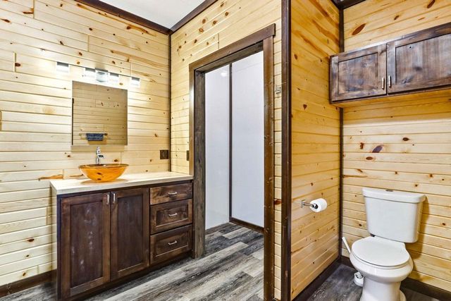 W5120 County Road G, Mauston, WI 53948