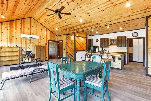 W5120 County Road G, Mauston, WI 53948