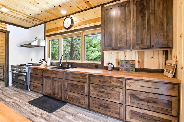 W5120 County Road G, Mauston, WI 53948