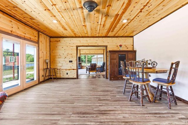W5120 County Road G, Mauston, WI 53948
