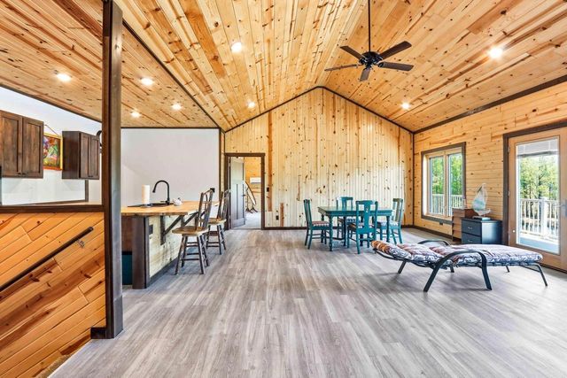 W5120 County Road G, Mauston, WI 53948