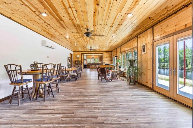 W5120 County Road G, Mauston, WI 53948