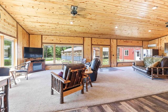 W5120 County Road G, Mauston, WI 53948