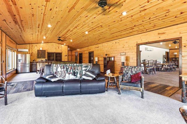 W5120 County Road G, Mauston, WI 53948