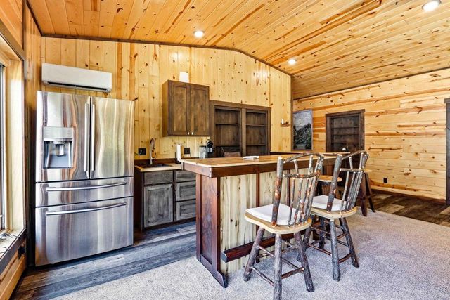 W5120 County Road G, Mauston, WI 53948