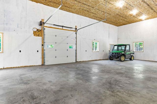 W5120 County Road G, Mauston, WI 53948