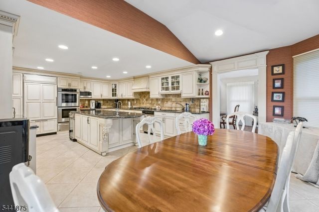 8 Norwood Rd, Springfield Twp., NJ 07081