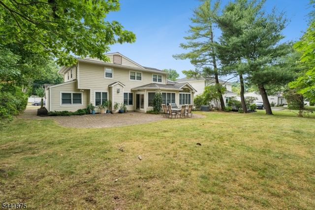 8 Norwood Rd, Springfield Twp., NJ 07081
