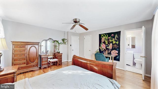 102 MERIDEN DR, Hockessin, DE 19707