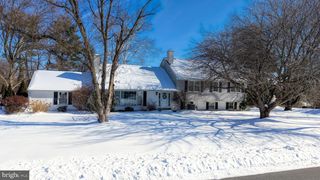 102 MERIDEN DR, Hockessin, DE 19707