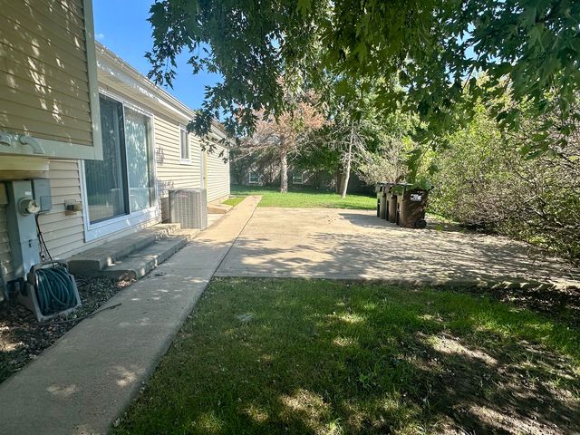 3811 W Orleans Street, Mchenry, IL 60050