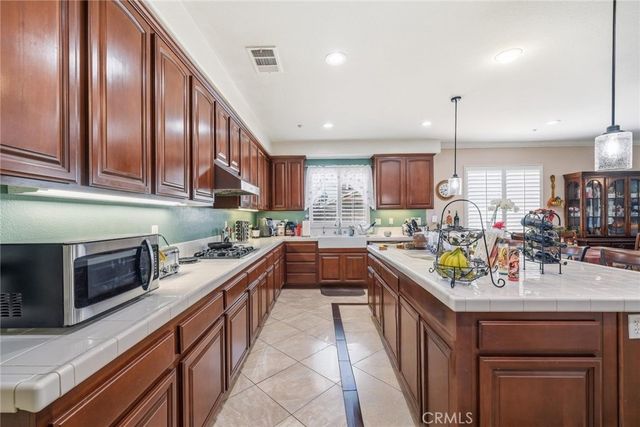 16636 Parsley, Fontana, CA 92337