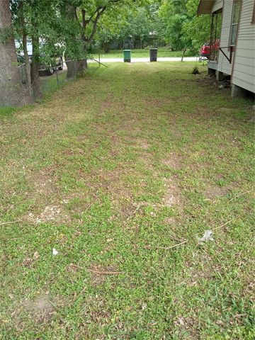 7335 Phillips Street, Houston, TX 77088