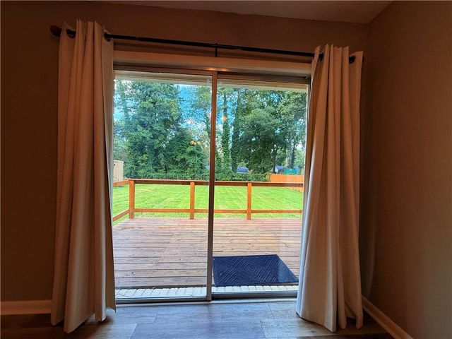 500 Oak Way, Lawrenceville, GA 30046