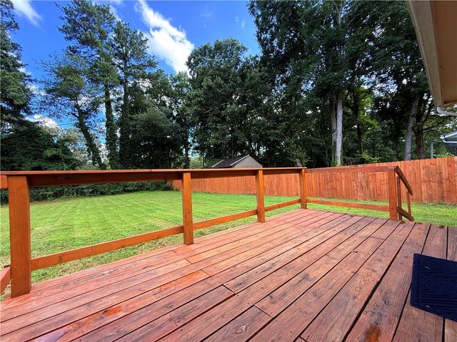 500 Oak Way, Lawrenceville, GA 30046