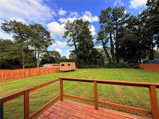 500 Oak Way, Lawrenceville, GA 30046