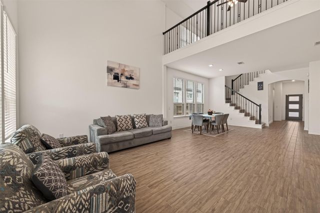 7319 Woodlark Ridge Drive, Katy, TX 77493
