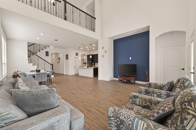 7319 Woodlark Ridge Drive, Katy, TX 77493