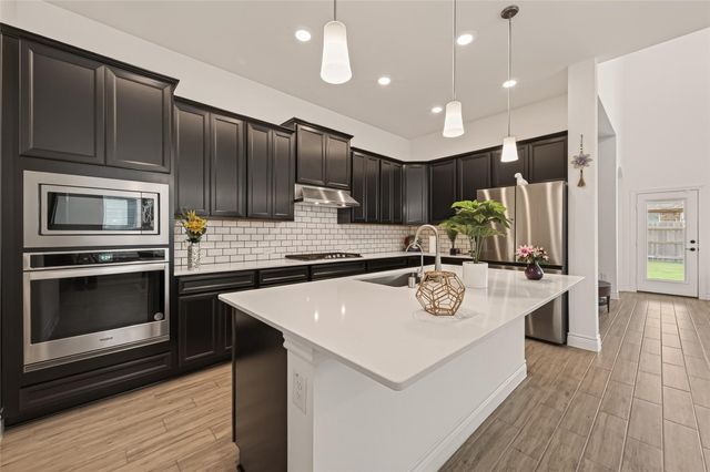 7319 Woodlark Ridge Drive, Katy, TX 77493